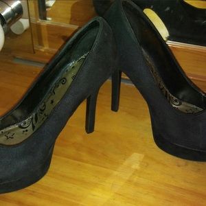 Wide width high heels